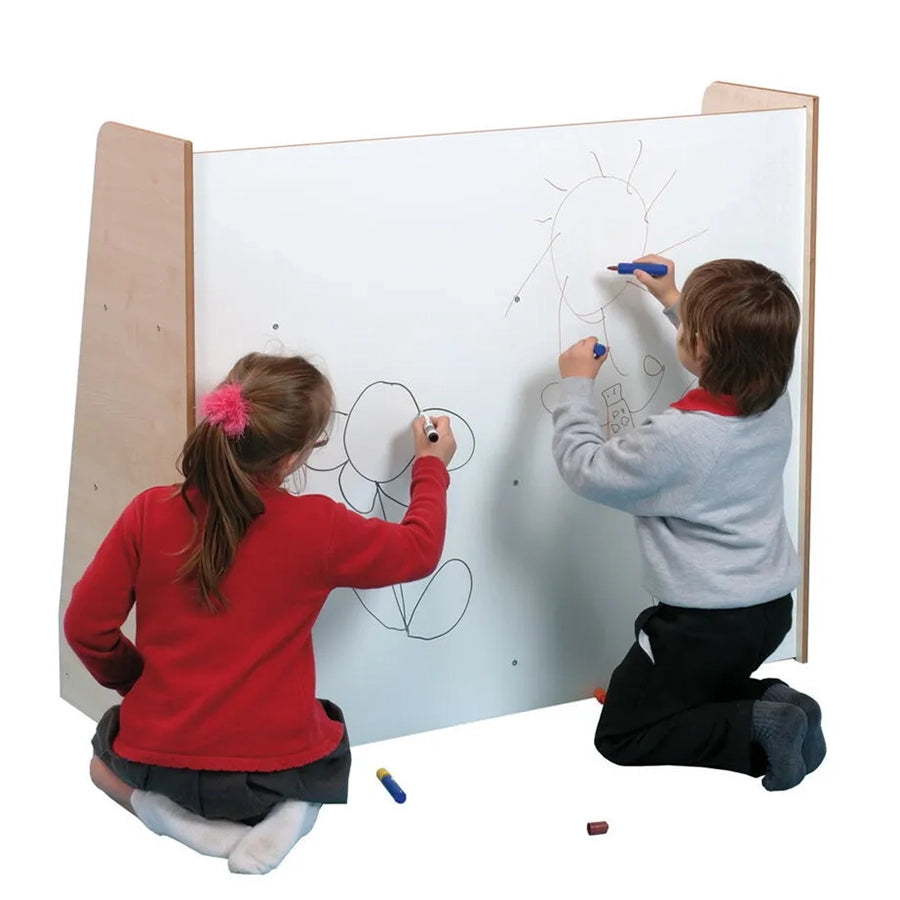 Free Standing Shelf with Drywipe