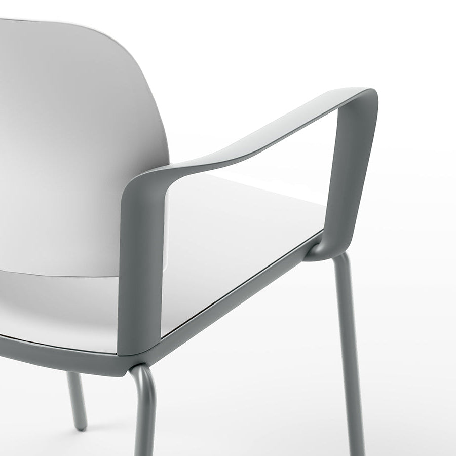 Ciao Stackable Chair with Castors