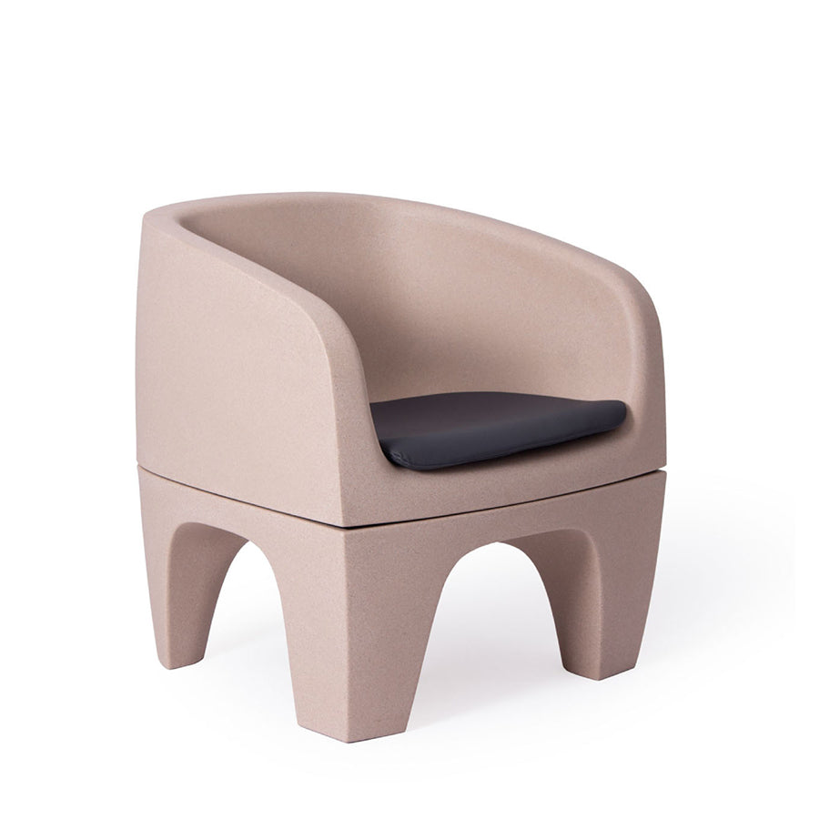 Gummy Bear Moulded Leg Outdoor Chair Beige Melange with Seat Pad 2