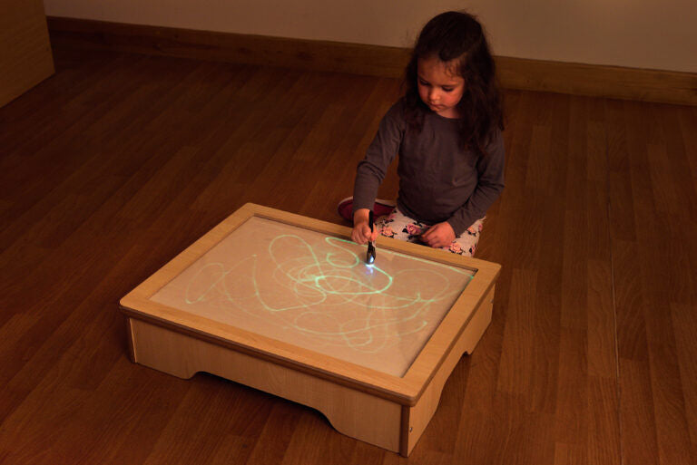 Glo Table