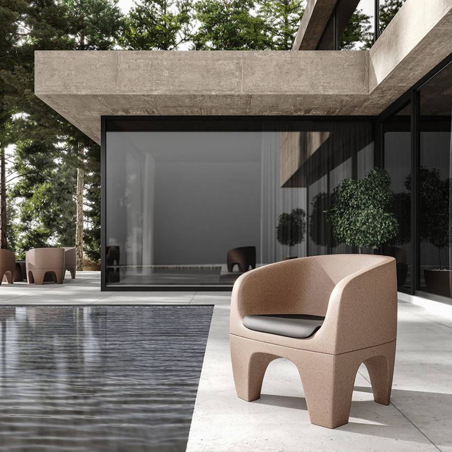 Gummy Bear Moulded Leg Outdoor Chair Beige Melange with Seat Pad Lifestyle Image