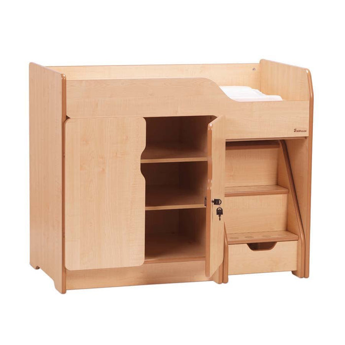 Baby Change Unit With Steps