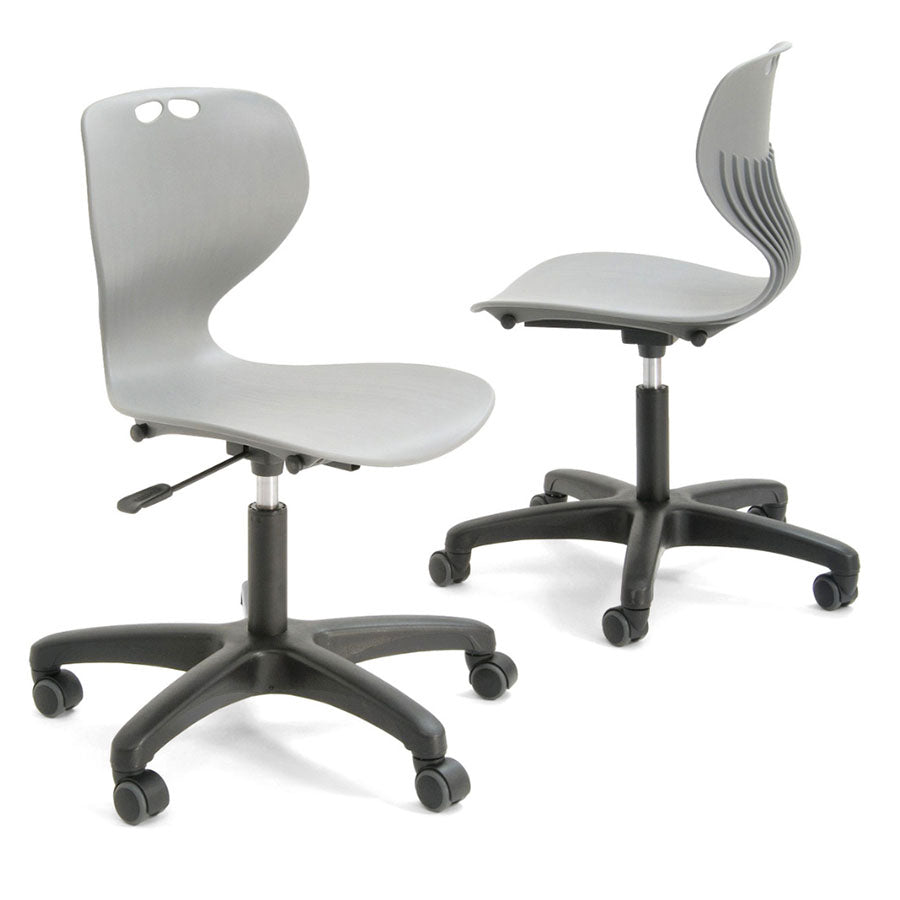 Mata Swivel Chair