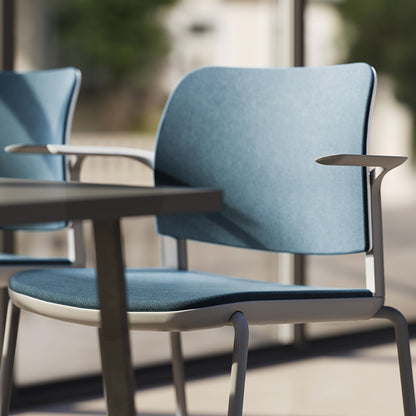 Ciao Stackable Chair with Castors