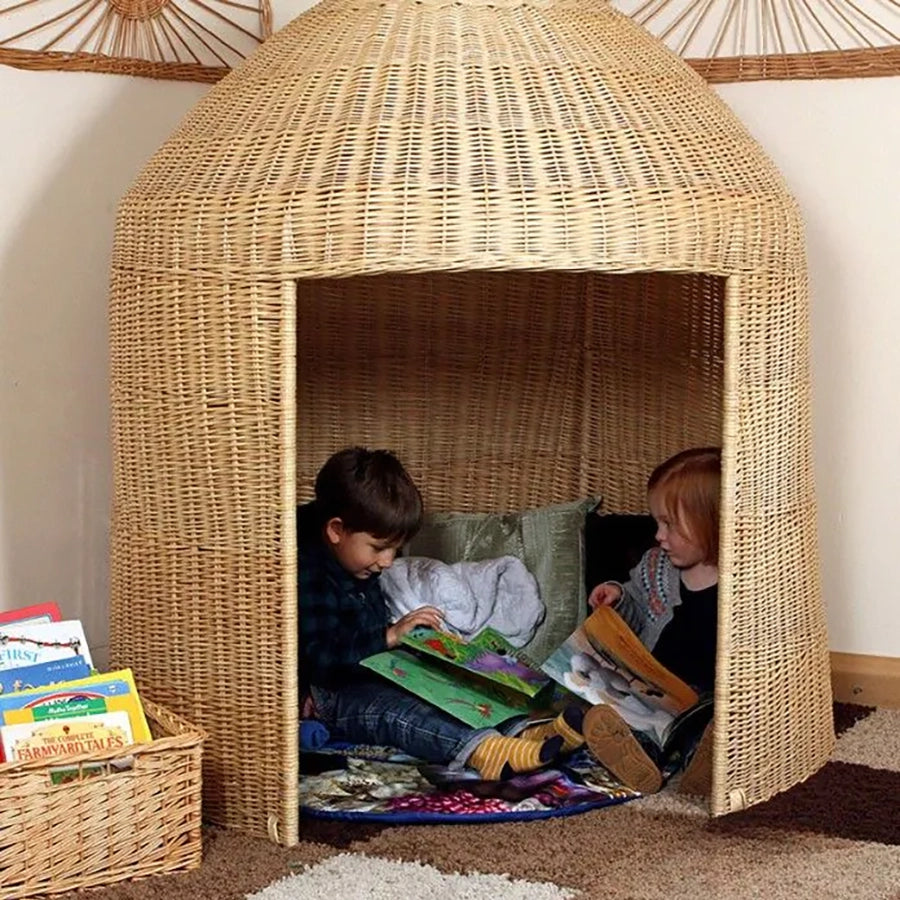 Cosy Indoor Wicker Hideout  28145-2