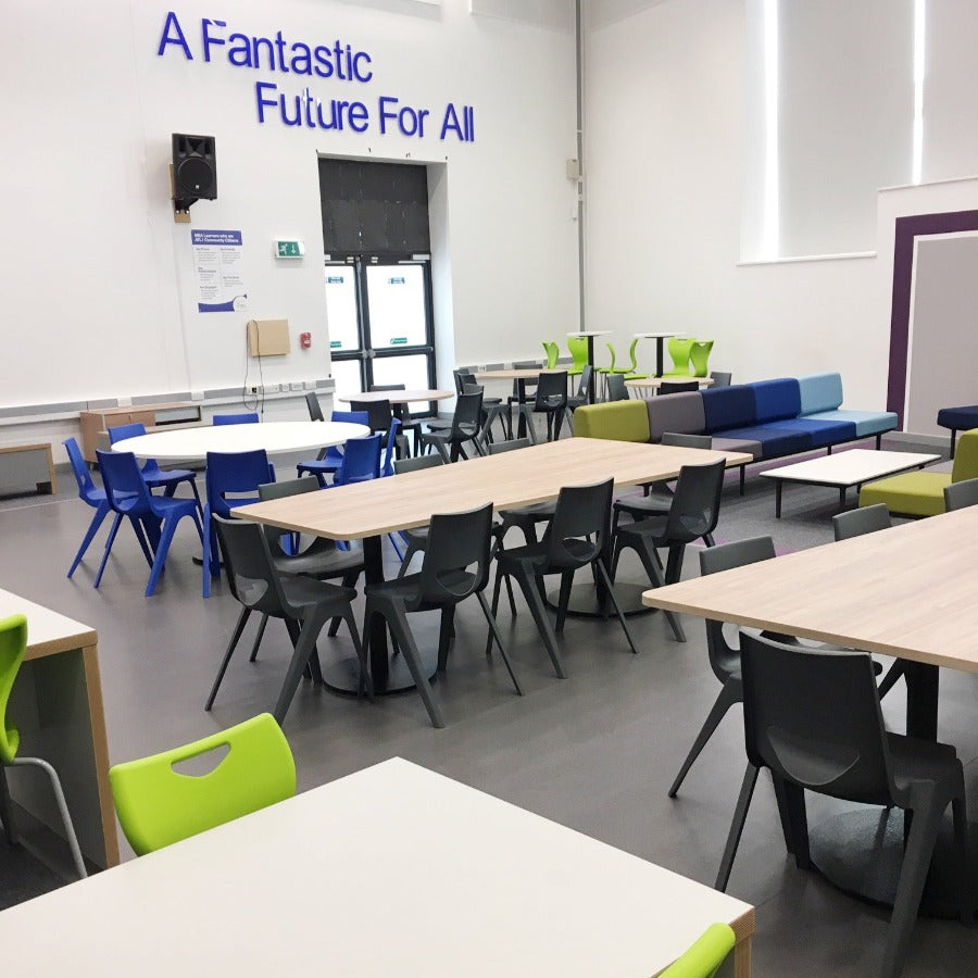 En One Chair One Piece Poly Charcoal and Royal Blue Lifestyle Image 2