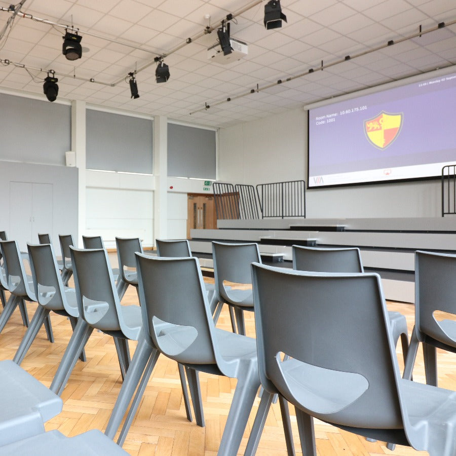 En One Chair One Piece Poly Cool Grey Lifestyle Image 1