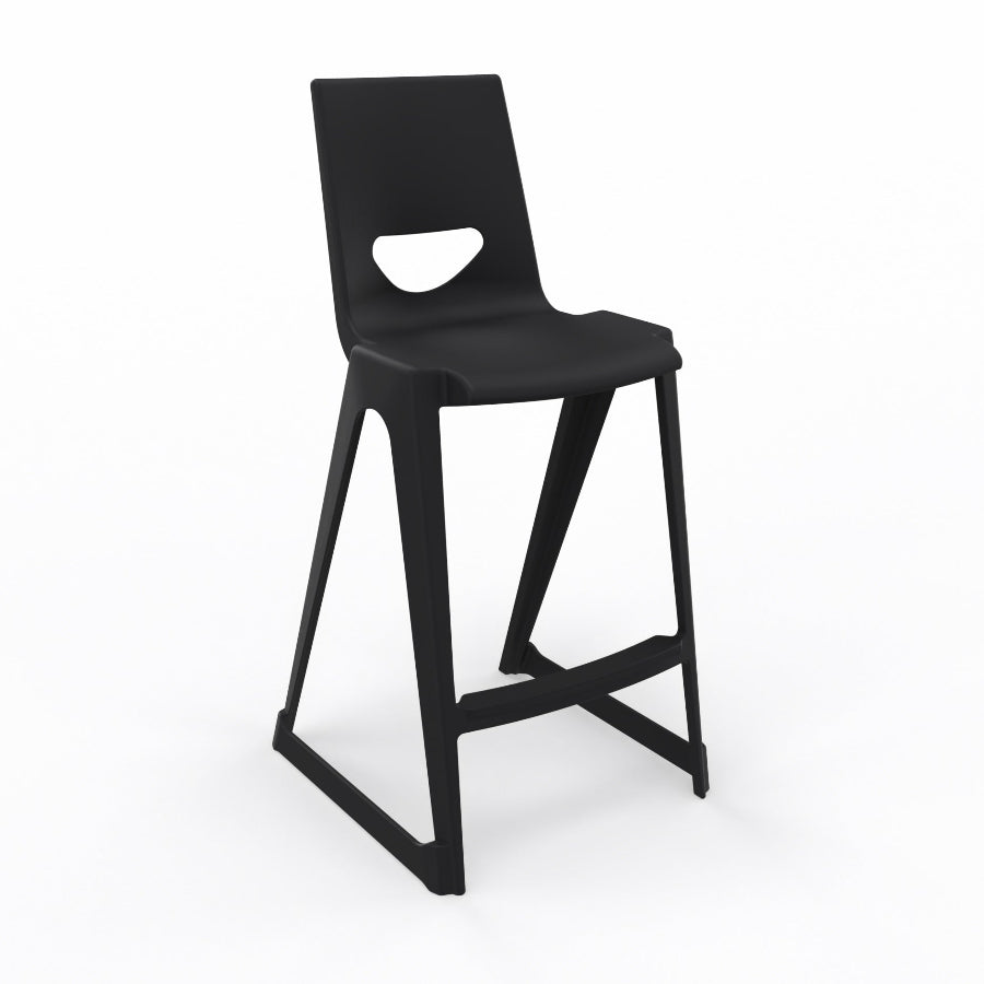 En One High Chair Poly Black