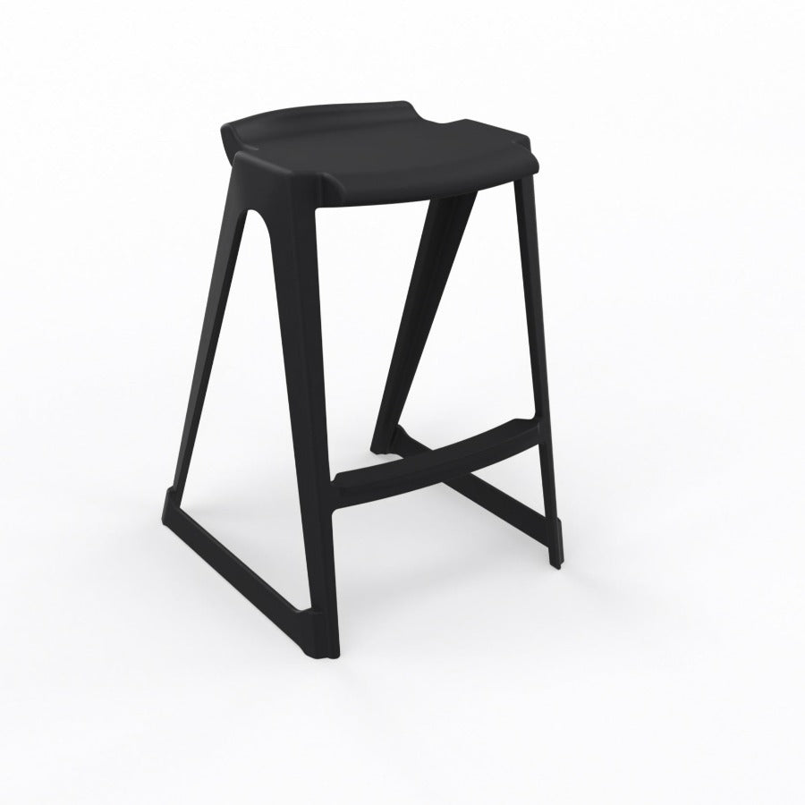 En One Stool Poly Black