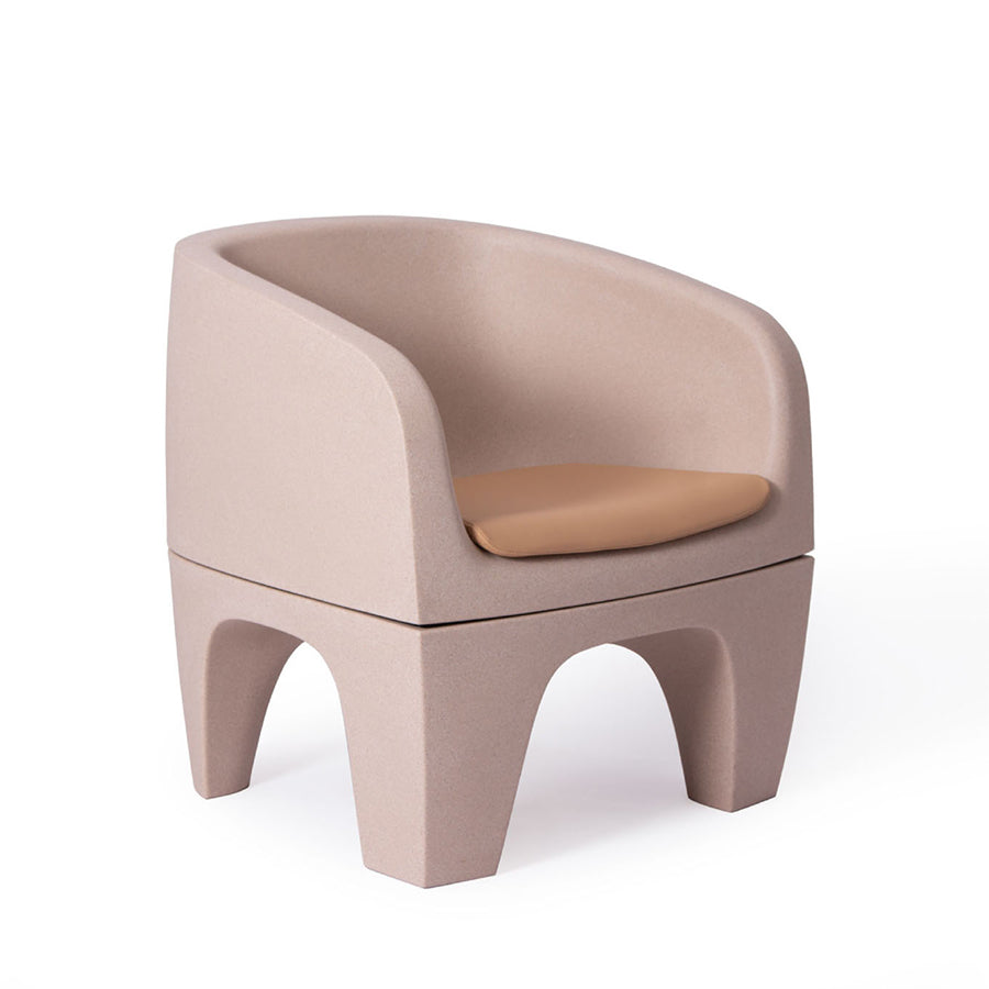 Gummy Bear Moulded Leg Outdoor Chair Beige Melange with Seat Pad 1