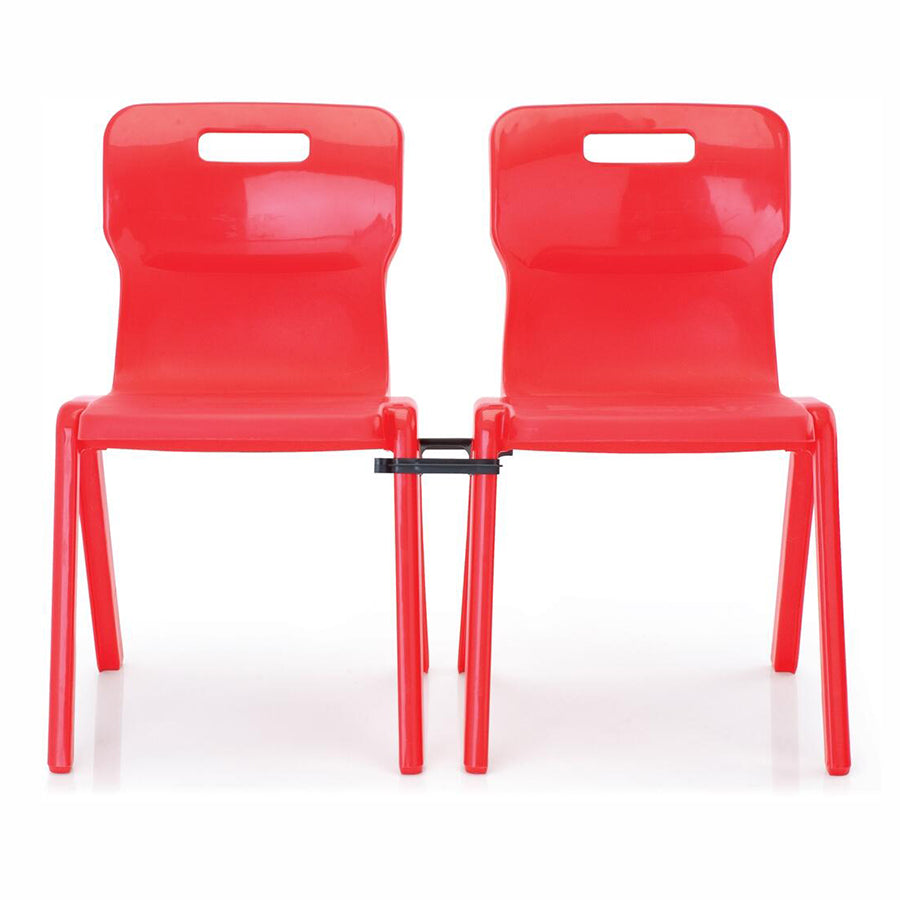 Titan Poly One Piece Chair Linking Clip CS30206 Demonstration Image