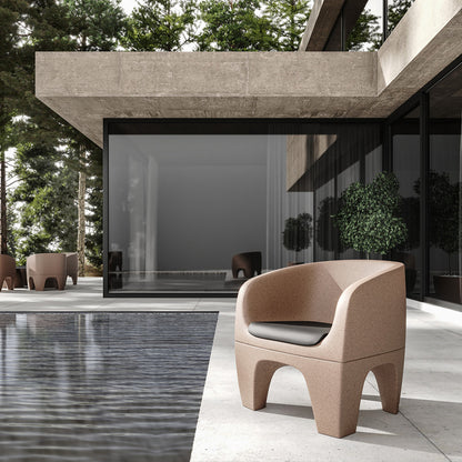 Gummy Bear Moulded Leg Outdoor Chair Beige Melange with Seat Pad Lifestyle Image