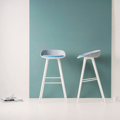 Felt High Metal Wooden Frame Barstool