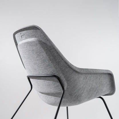 Felt Relax Skid Frame Chair