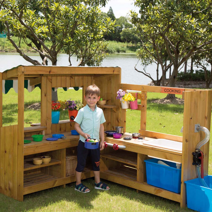 Outdoor Play Kitchen (With Pump)