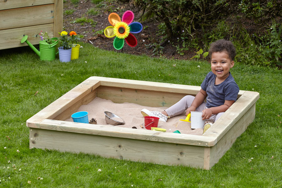 Low Sand Pit With Lid